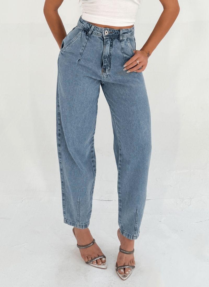 Calça Jeans Feminina Mom Calca Com Detalhes No Cós