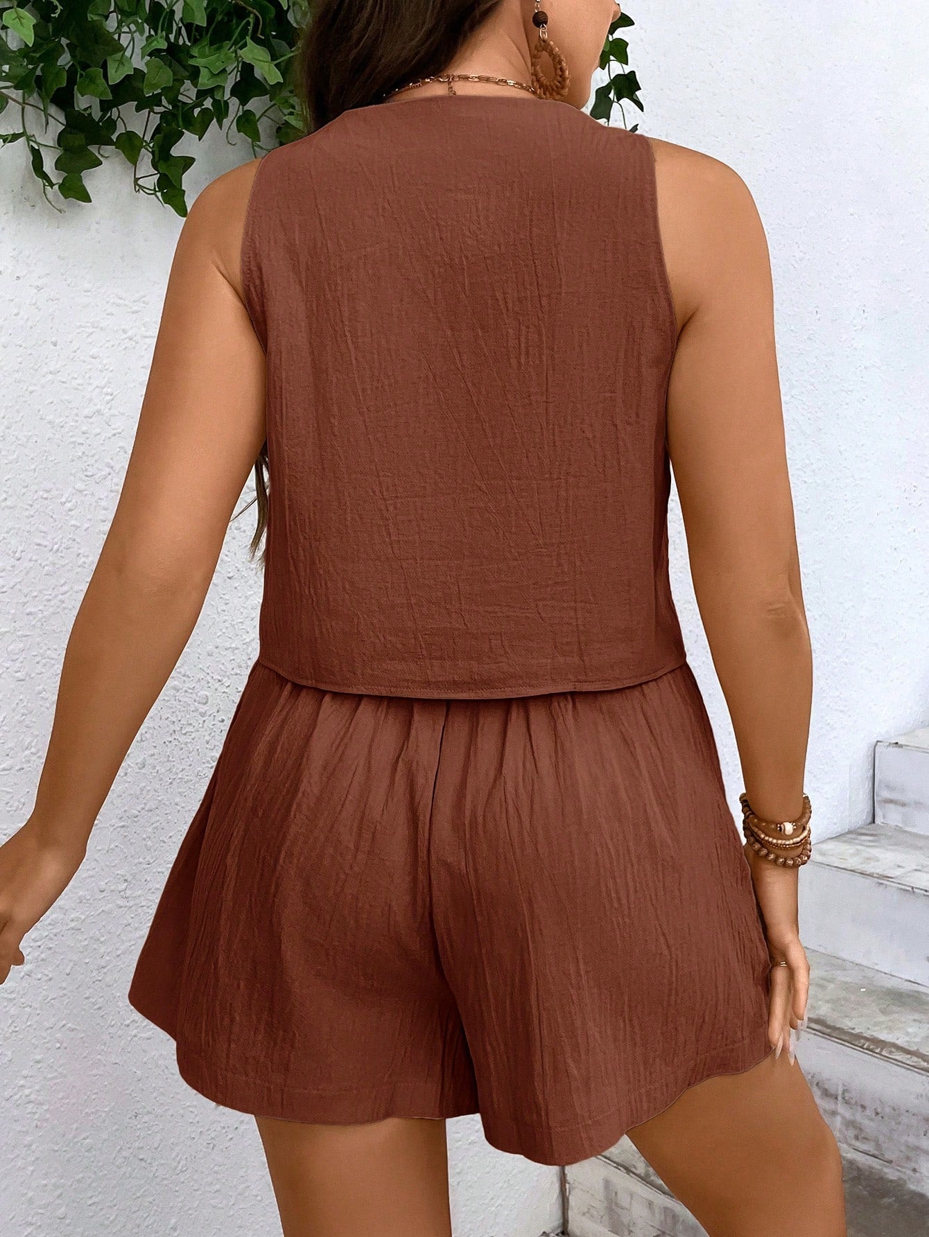 Conjunto feminino de short e jaleco Enne. Plus Size