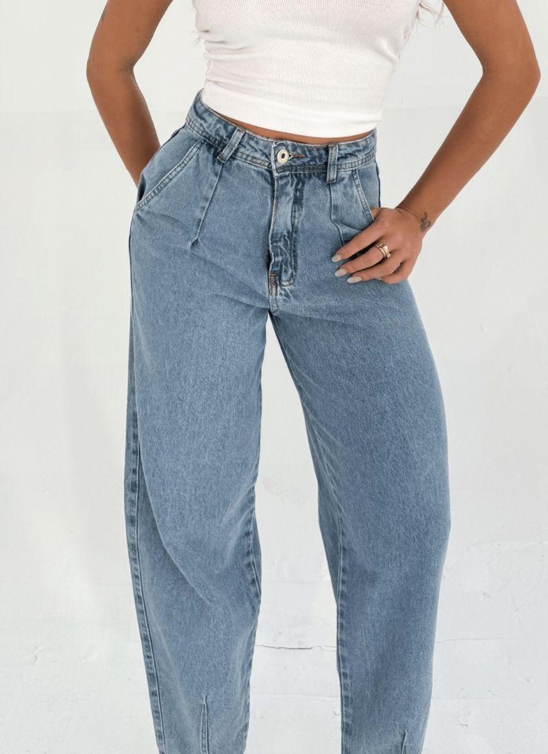 Calça Jeans Feminina Mom Calca Com Detalhes No Cós